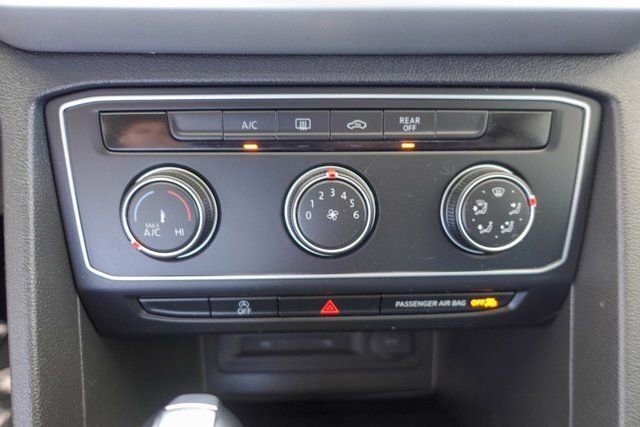 Used 2021 Volkswagen Atlas S image 21