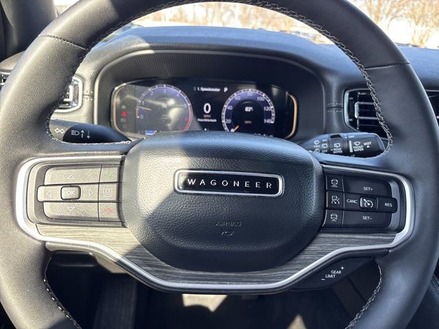 Used 2024 Jeep Wagoneer Series II w/ Flexible Seating Group image 34