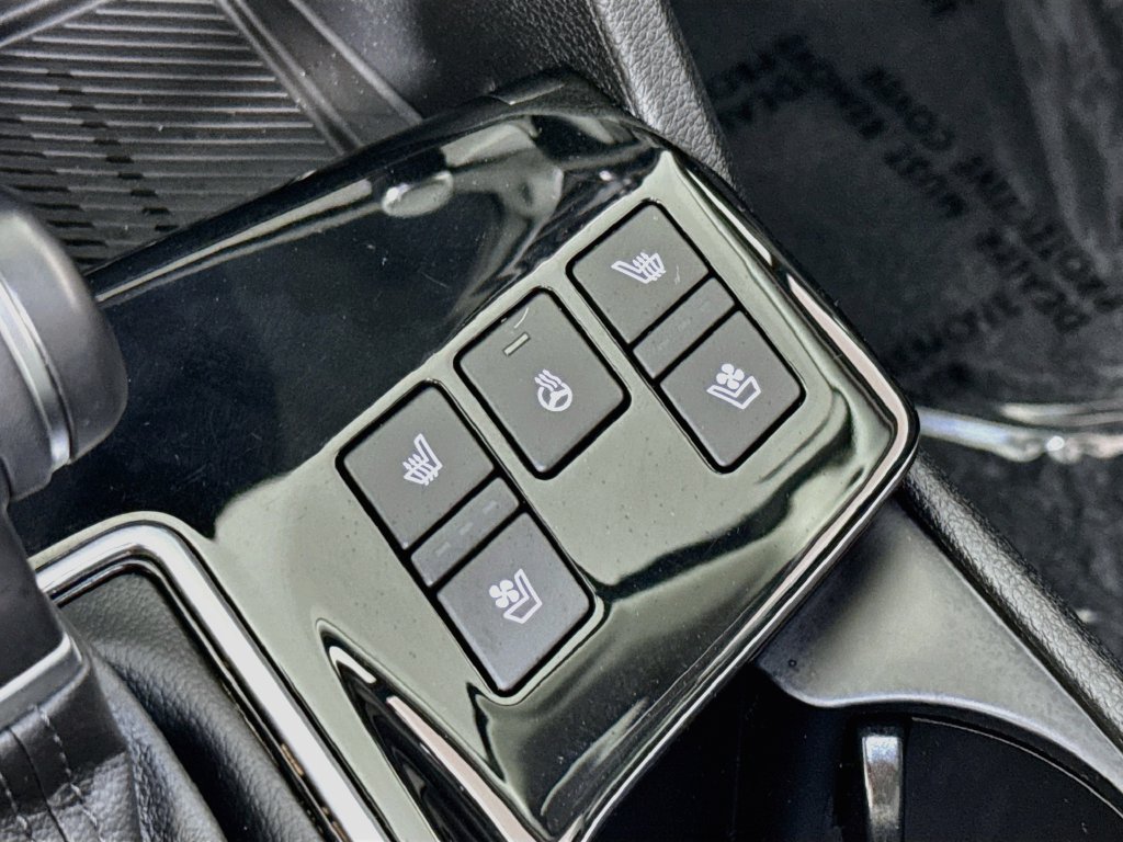 Used 2025 Kia Sportage SX AWD/4WD image 21