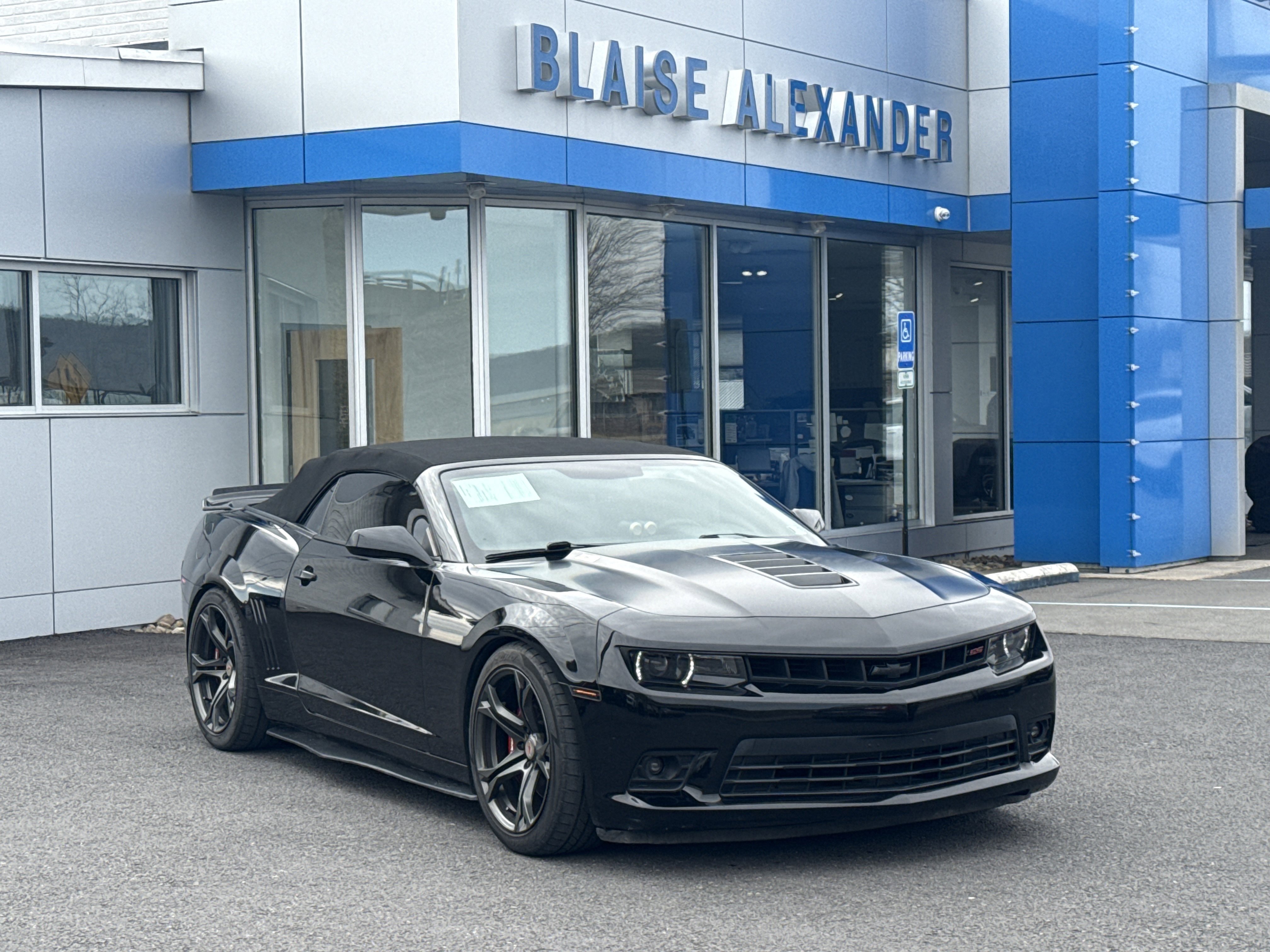 Used 2014 Chevrolet Camaro SS w/ RS Package image 2