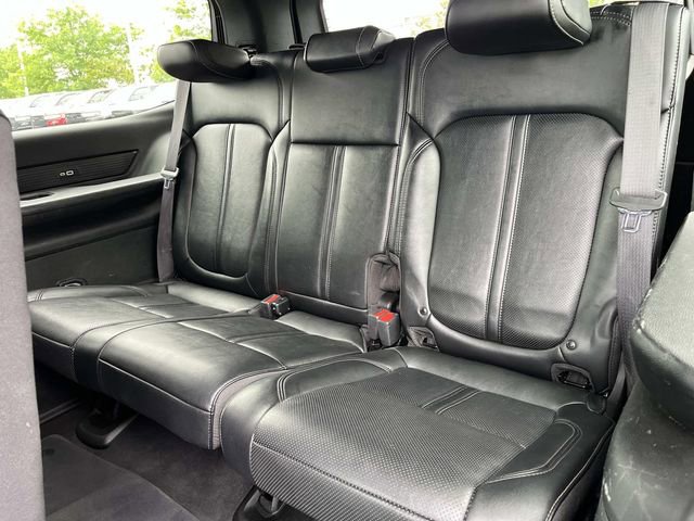 Used 2024 Jeep Wagoneer Series II AWD/4WD image 19