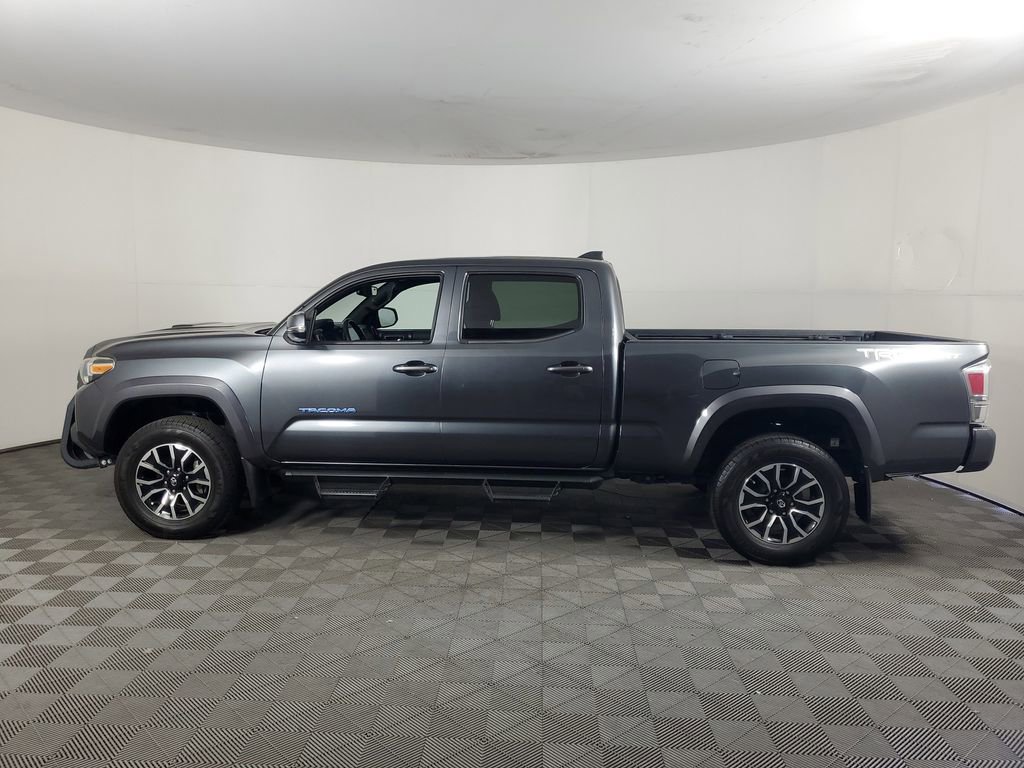 Used 2021 Toyota Tacoma TRD Sport w/ Technology Package image 7