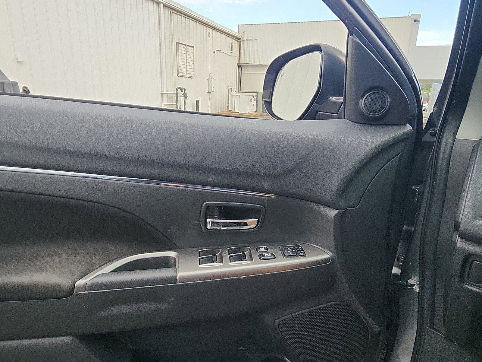 Used 2021 Mitsubishi Outlander Sport LE image 15