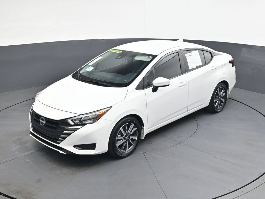 Certified 2025 Nissan Versa SV w/ Trunk Package FWD image 40