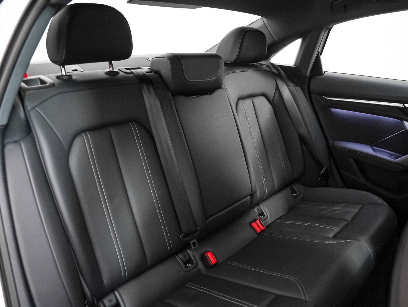 Used 2025 Audi A3 2.0T Premium Plus w/ Premium Plus Package image 11