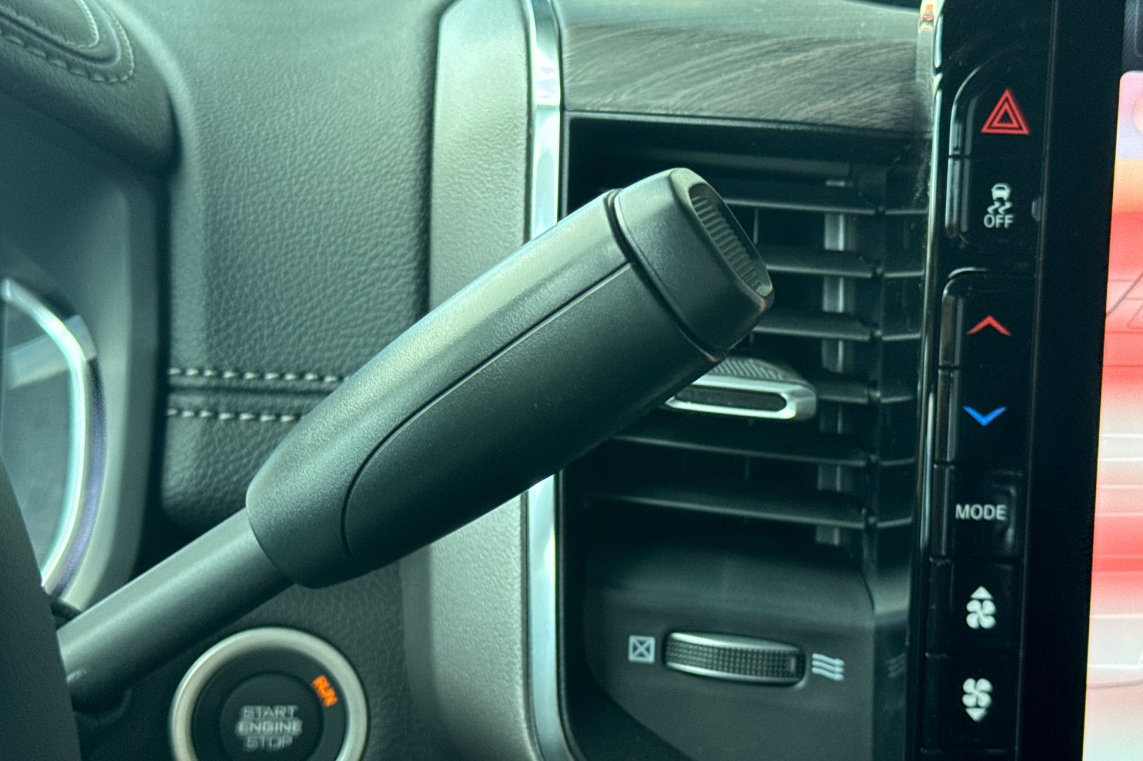 New 2027 RAM 3500 Laramie AWD/4WD image 20