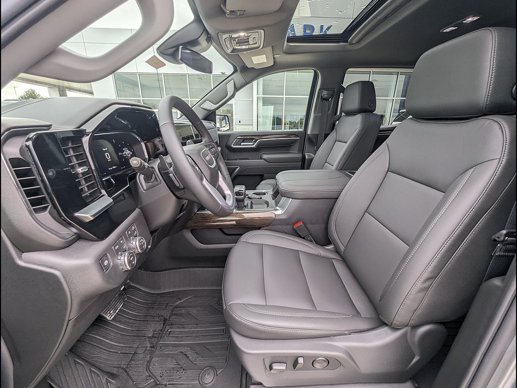 New 2026 GMC Sierra 1500 Elevation w/ Elevation Premium Package AWD/4WD image 13