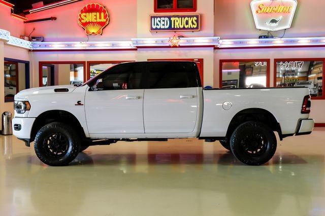 Used 2021 RAM 2500 Big Horn w/ Night Edition AWD/4WD image 12