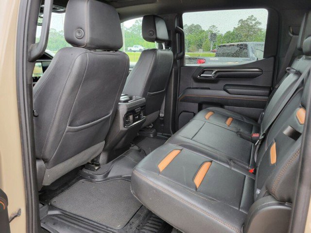 Used 2023 GMC Sierra 1500 AT4 w/ AT4 Premium Package image 28