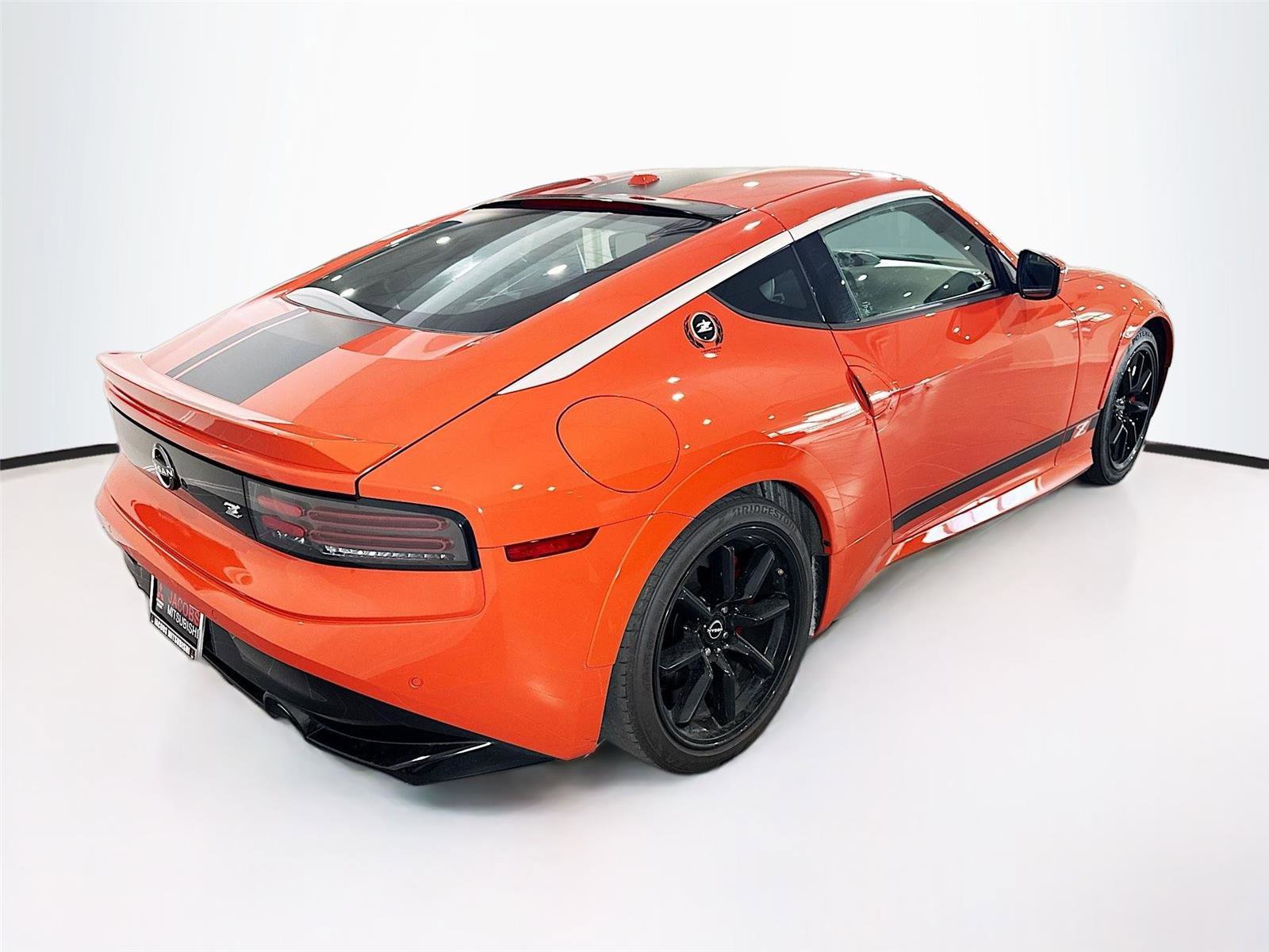 Used 2024 Nissan Z Performance w/ Heritage Edition image 5