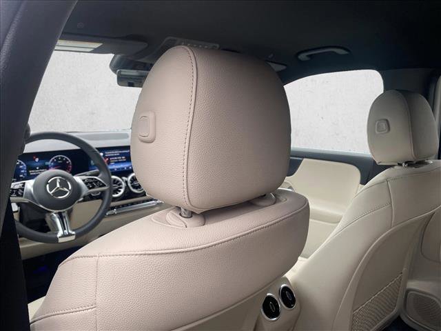 Certified 2025 Mercedes-Benz GLA 250 image 17