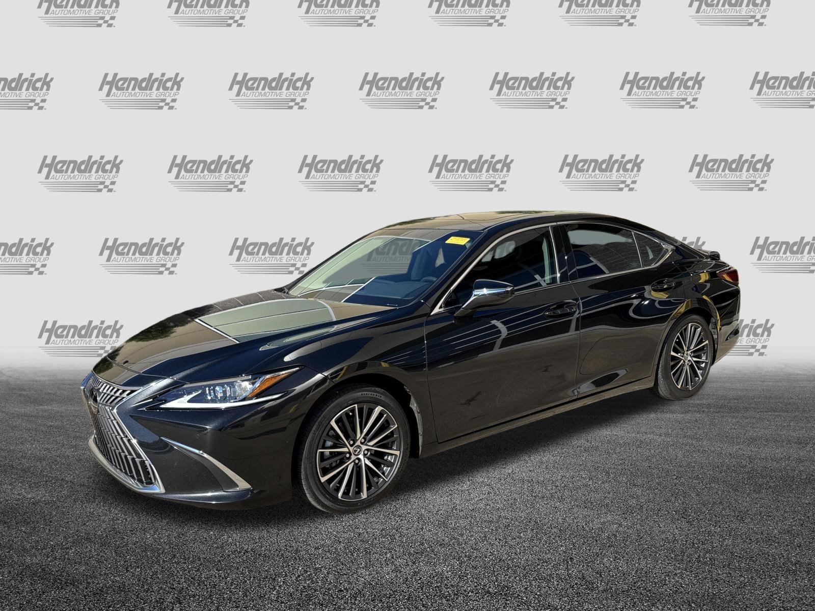 Used 2025 Lexus ES 300h w/ Premium Package FWD image 5