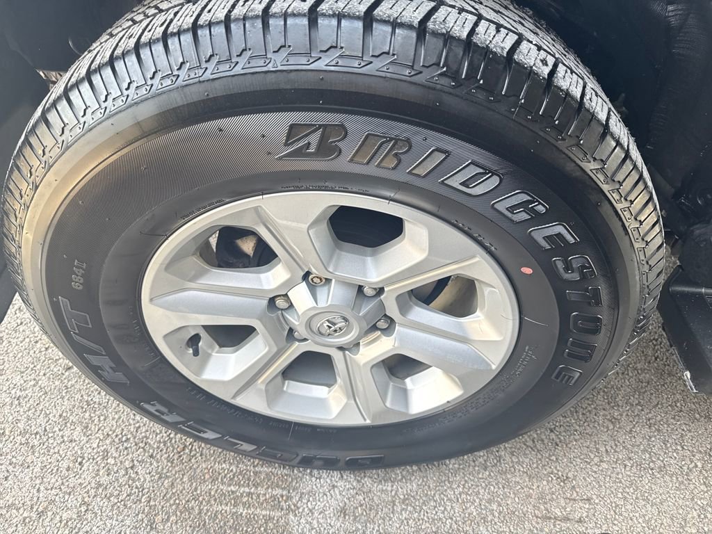 Used 2023 Toyota 4Runner SR5 Premium image 38