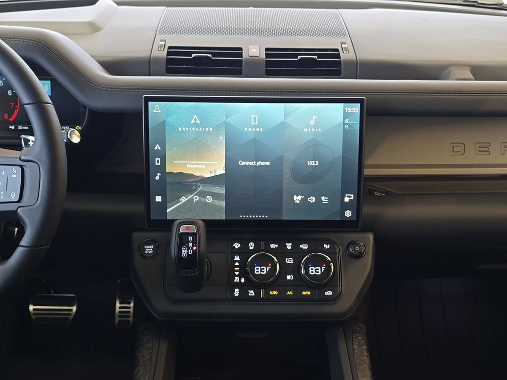 New 2026 Land Rover Defender 110 OCTA AWD/4WD image 17
