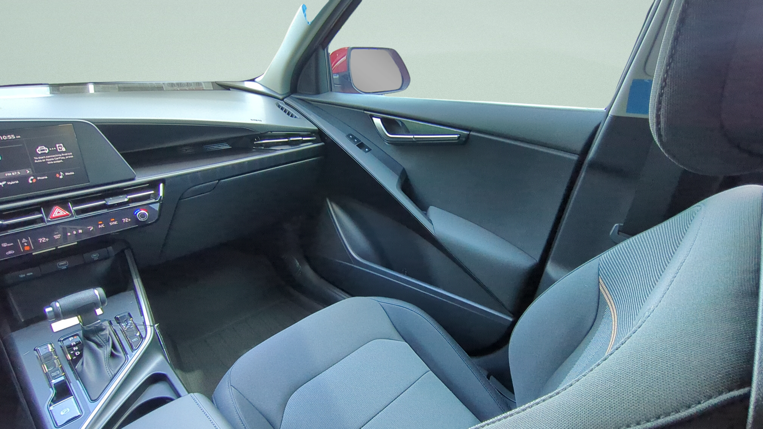 New 2026 Kia Niro LX FWD image 14
