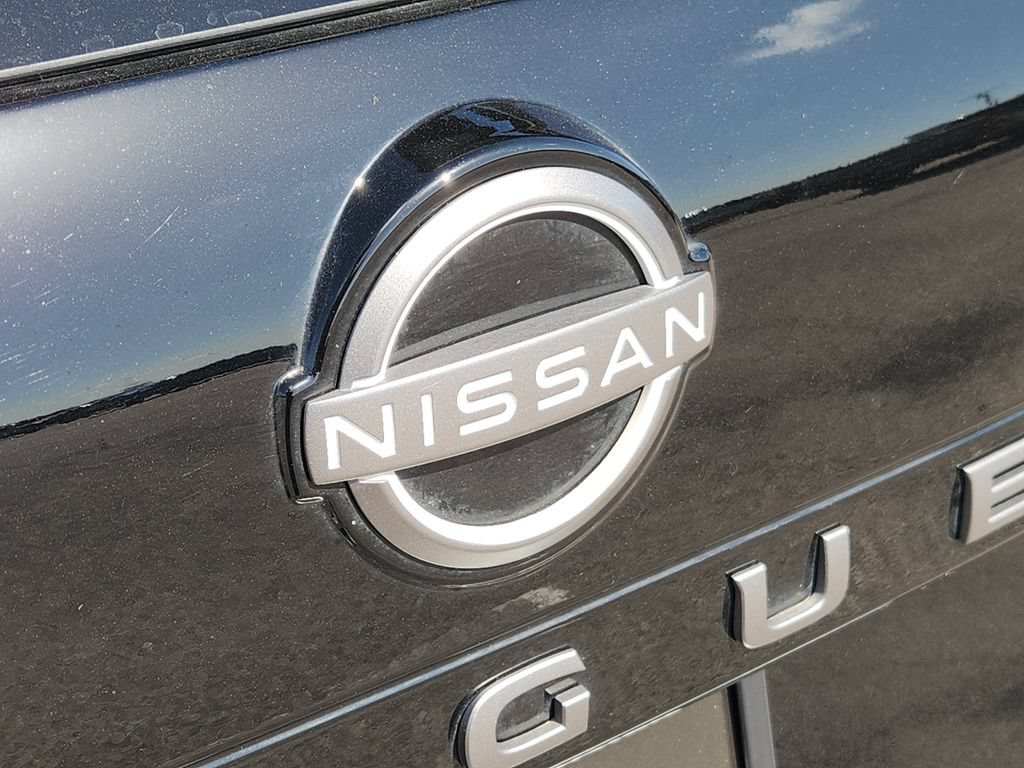 Used 2025 Nissan Rogue SV FWD image 8
