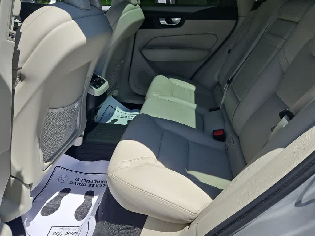 Used 2021 Volvo XC60 T5 Inscription w/ Advanced Package AWD/4WD image 20