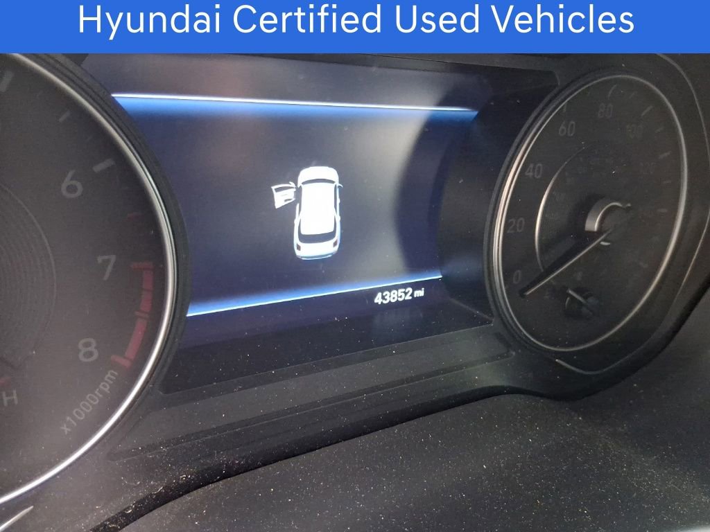 Used 2022 Hyundai Palisade SEL w/ 8P Bench Seat Package image 16