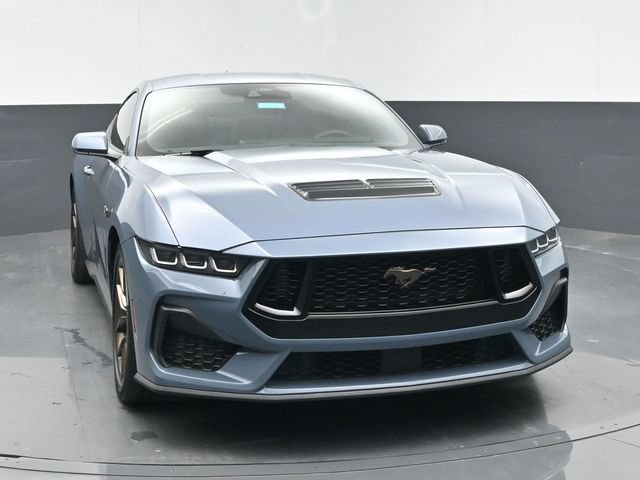 Used 2024 Ford Mustang GT Premium RWD image 3