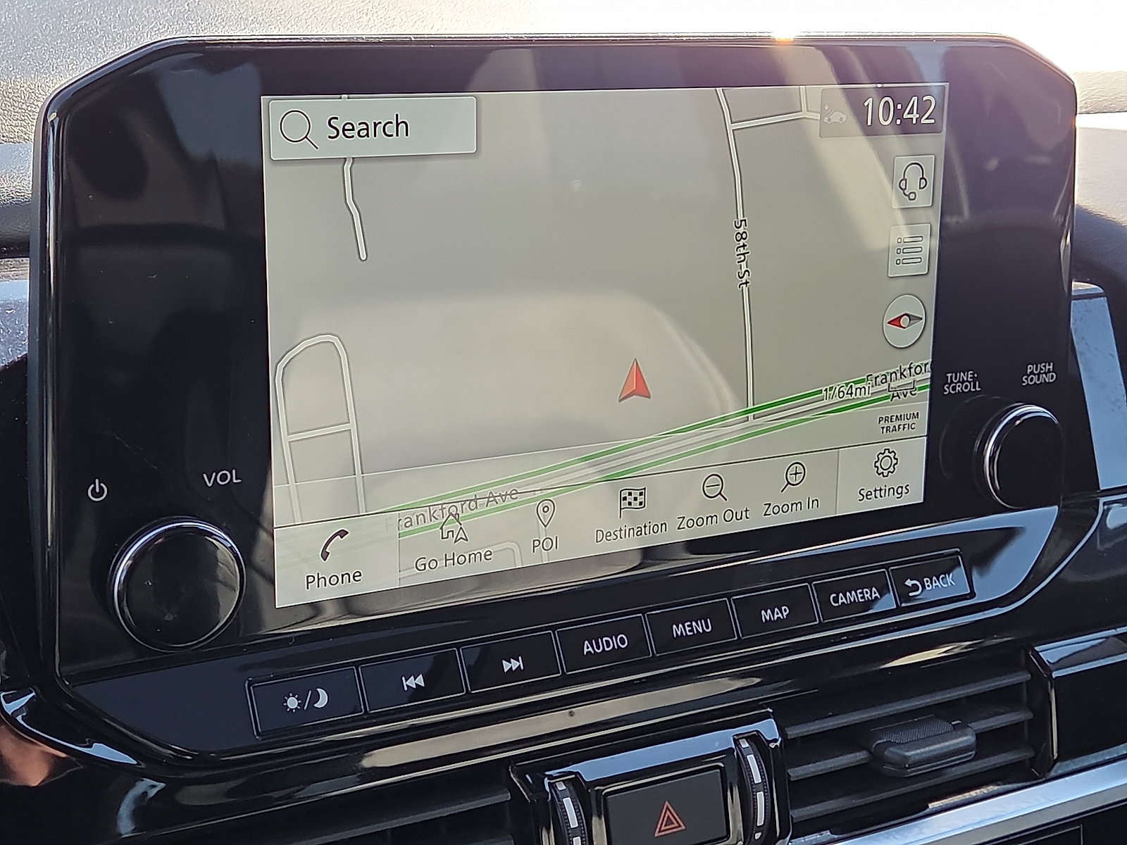 Used 2024 Nissan Pathfinder Platinum w/ Cargo Package image 14