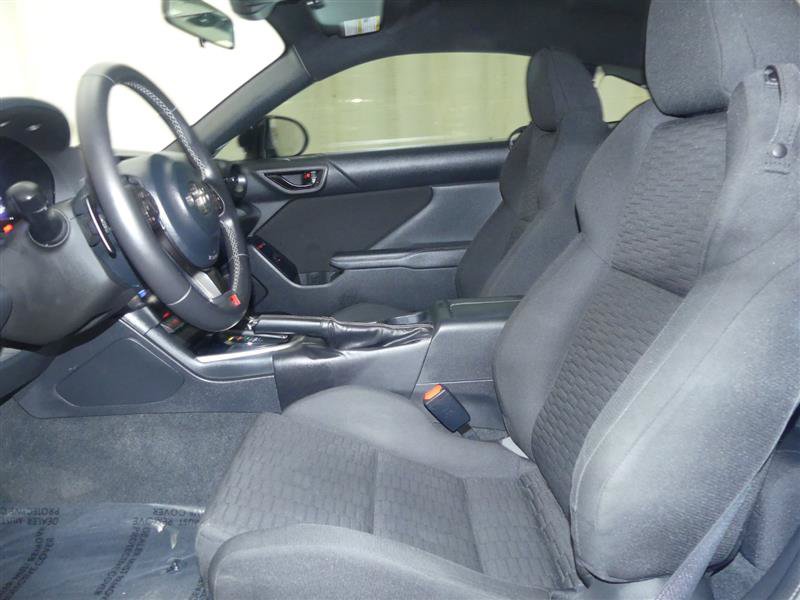 Used 2023 Toyota GR86 w/ ALL Weather Mat Package (TMS) RWD image 20