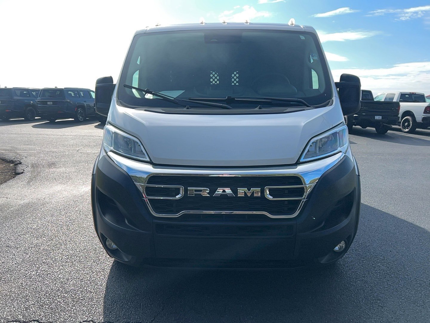 Used 2023 RAM ProMaster 2500 image 2