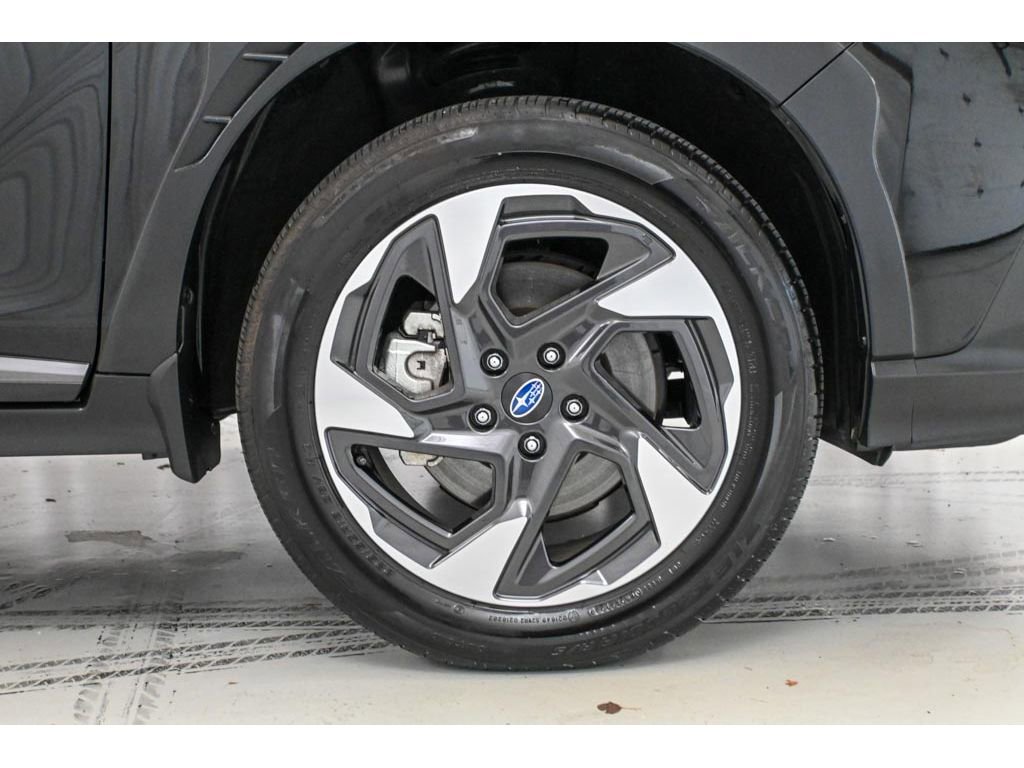 Used 2025 Subaru Crosstrek 2.5i Limited w/ Crosstrek Mirror Package image 8