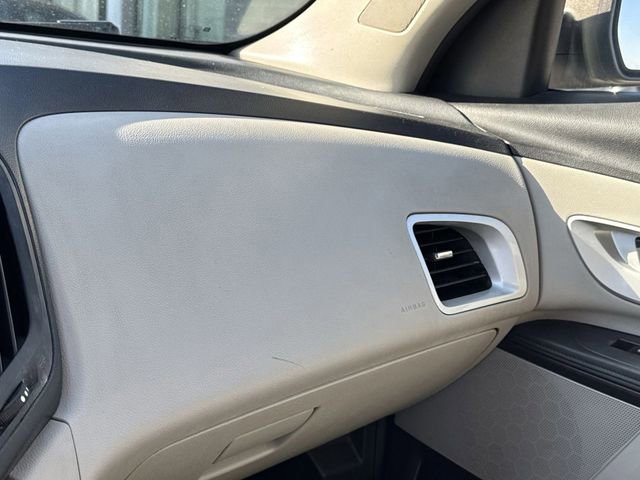 Used 2012 Chevrolet Equinox LS image 24