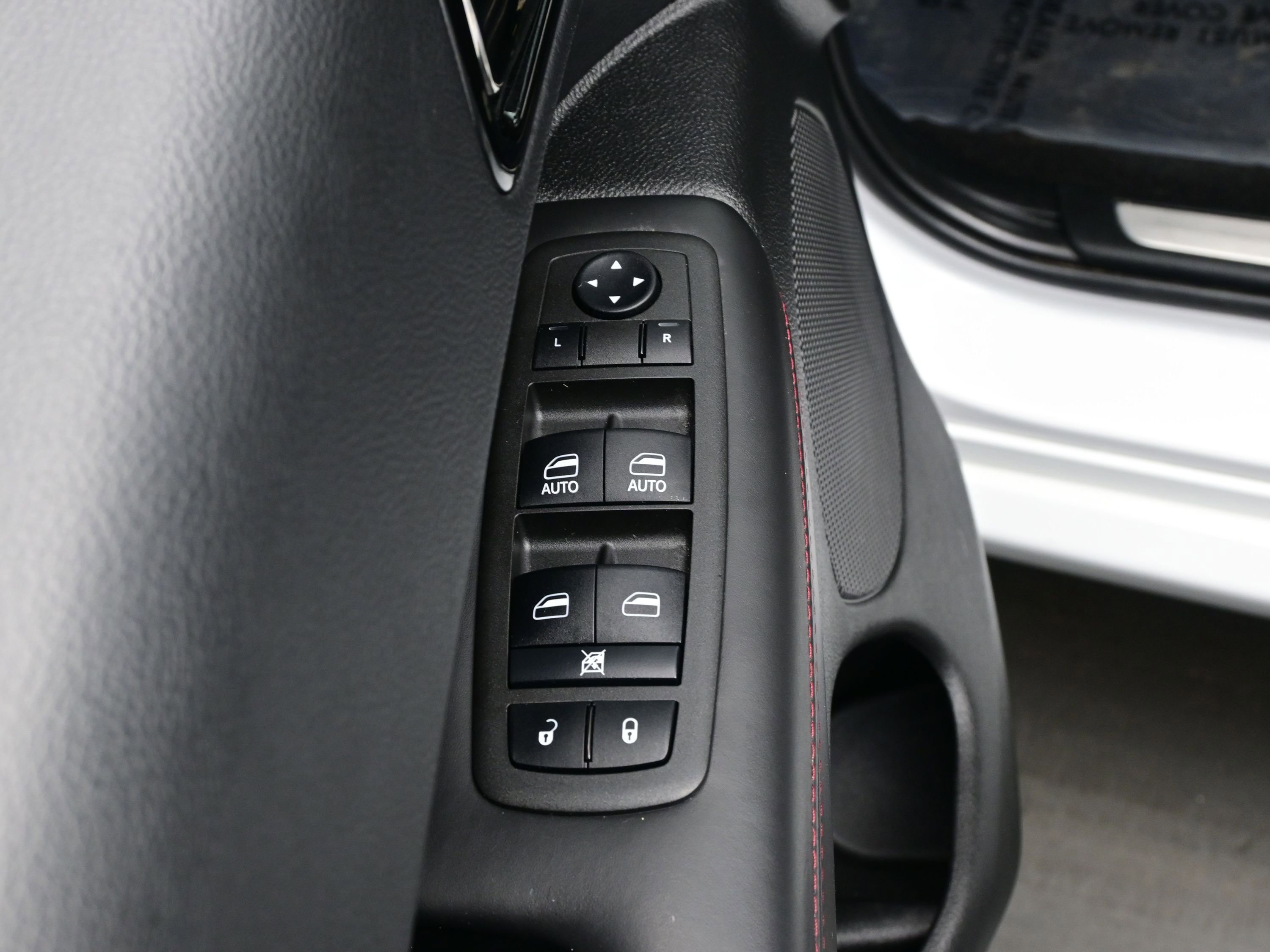 Used 2022 Dodge Durango R/T w/ Blacktop Package image 10