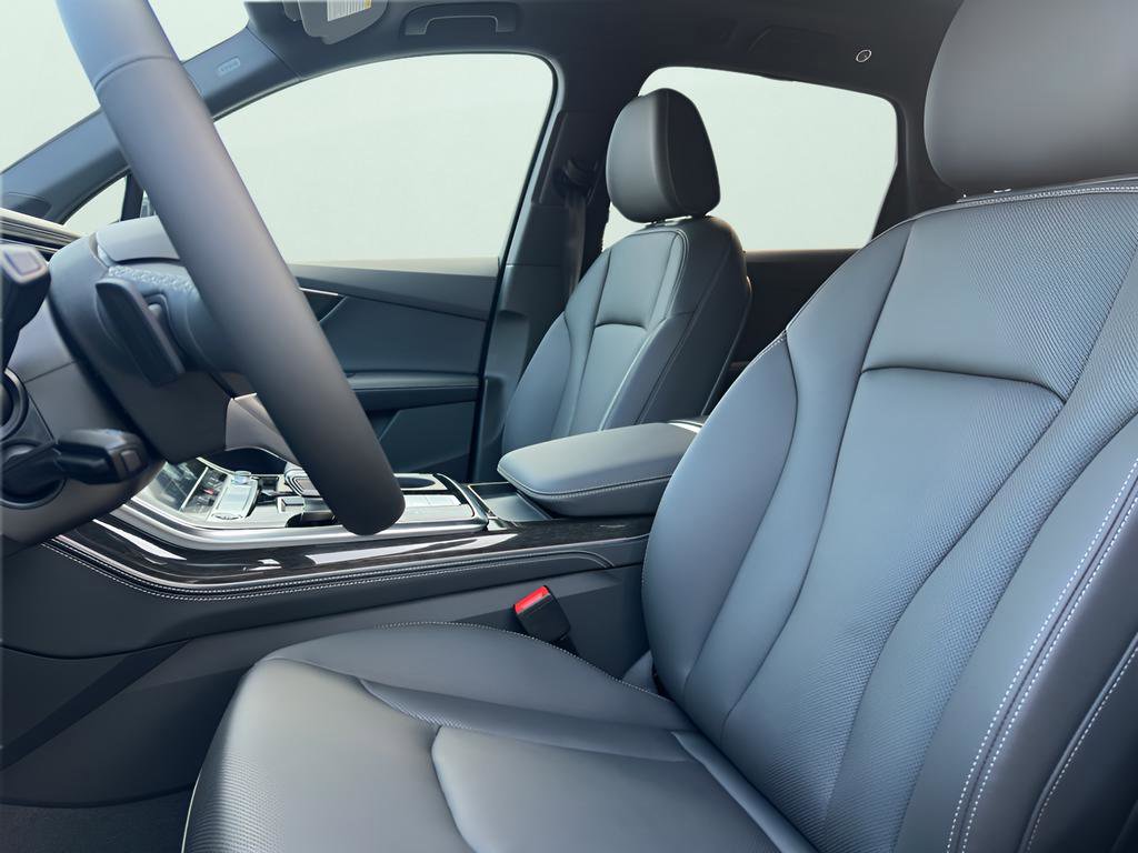New 2026 Audi Q7 3.0T Premium Plus AWD/4WD image 8