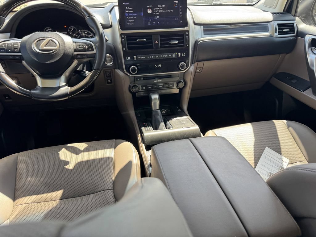 Used 2023 Lexus GX 460 Premium AWD/4WD image 14