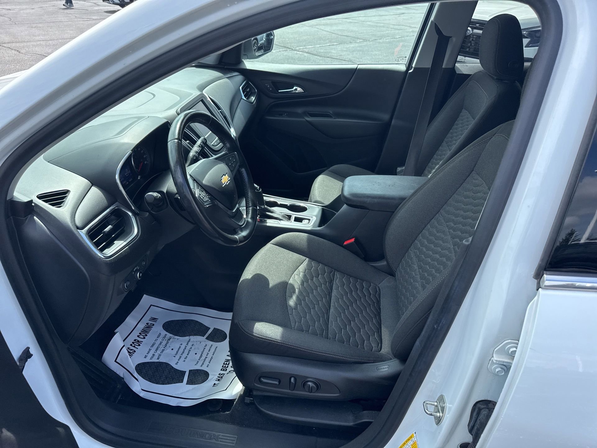 Used 2020 Chevrolet Equinox LT AWD/4WD image 7