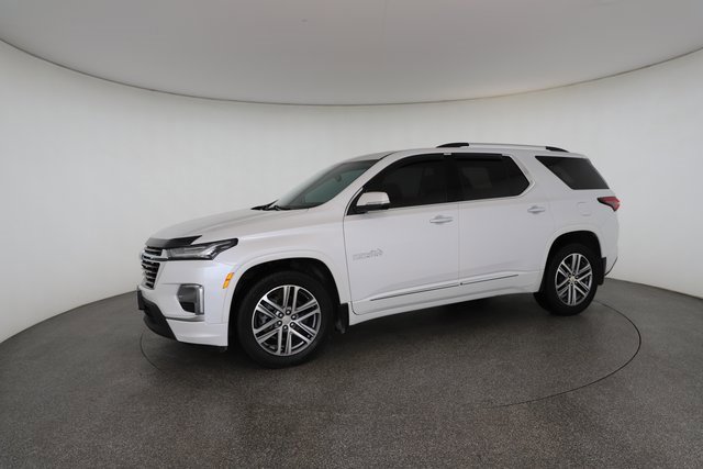 Used 2024 Chevrolet Traverse High Country image 4