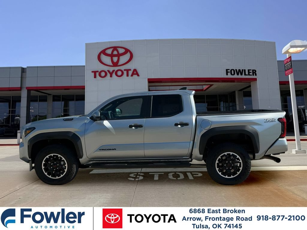 Certified 2025 Toyota Tacoma TRD Off-Road w/ TRD Off Road Upgrade Package AWD/4WD image 3