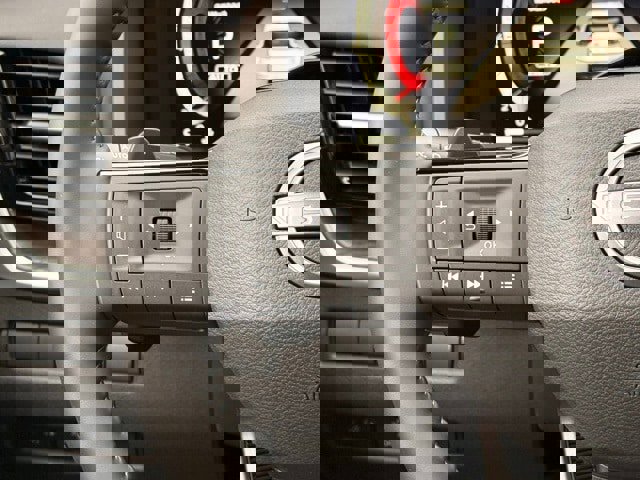 New 2026 Nissan Rogue Platinum w/ Tech Package image 24