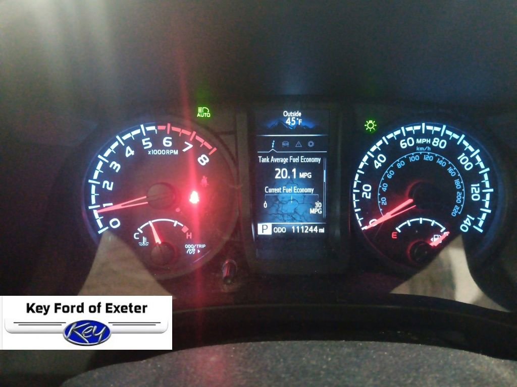 Used 2018 Toyota Tacoma SR image 23