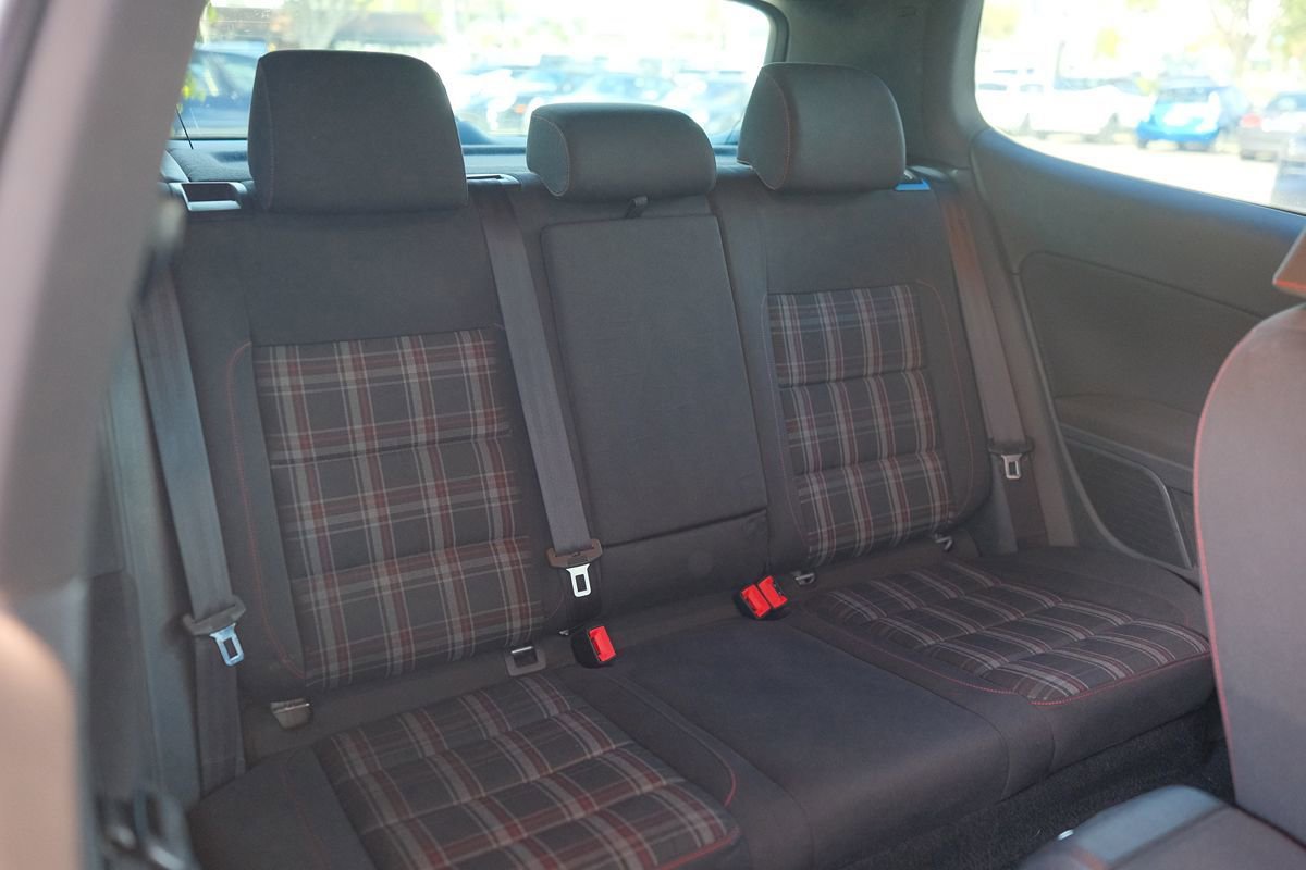 Used 2012 Volkswagen GTI 2-Door FWD image 26