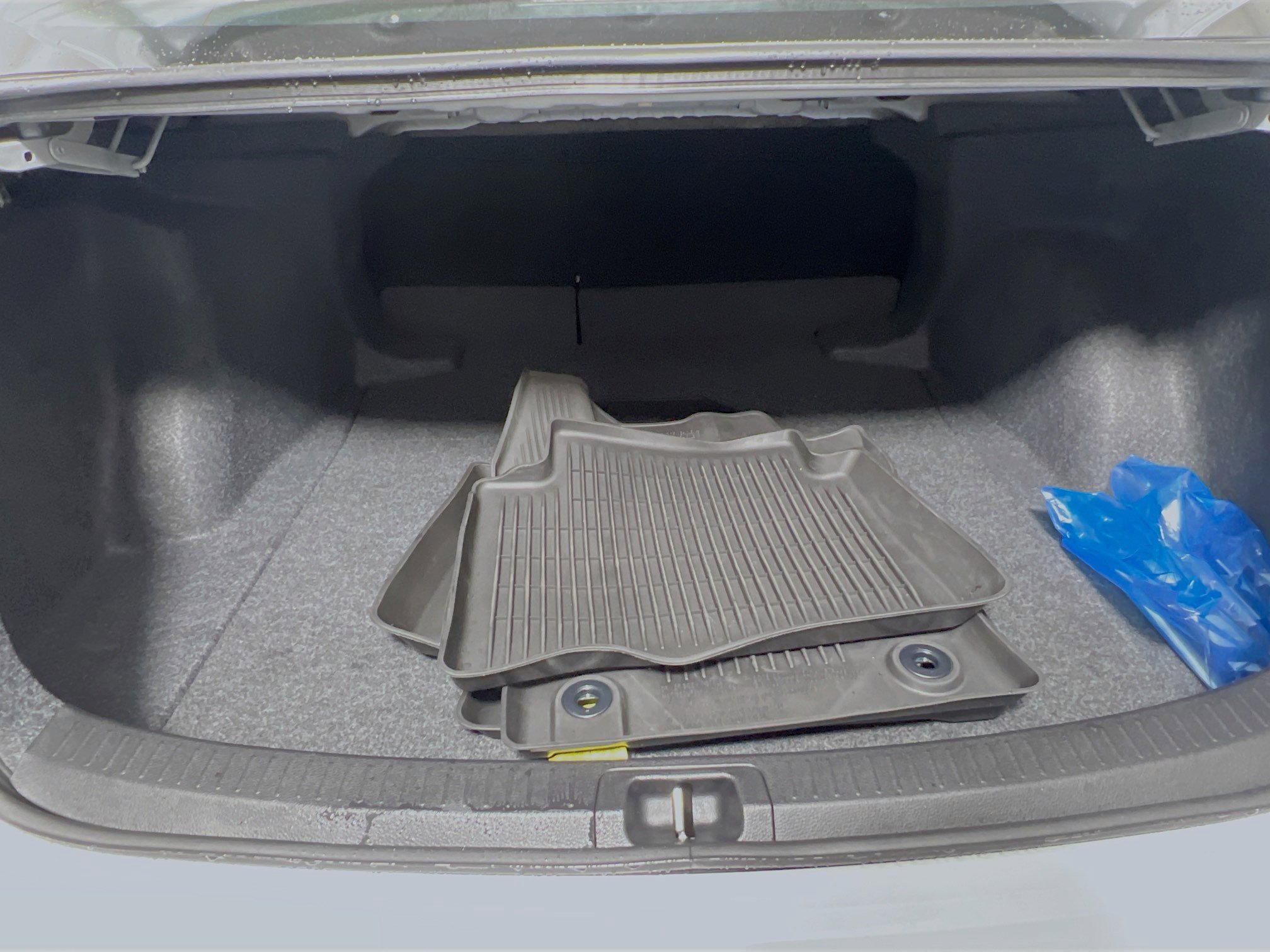 Used 2025 Toyota Corolla LE w/ Convenience Package image 34