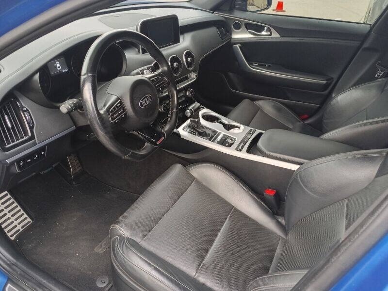 Used 2018 Kia Stinger GT RWD image 18