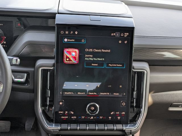 Used 2025 GMC Yukon XL Elevation w/ LPO, Floor Liner Package RWD image 19