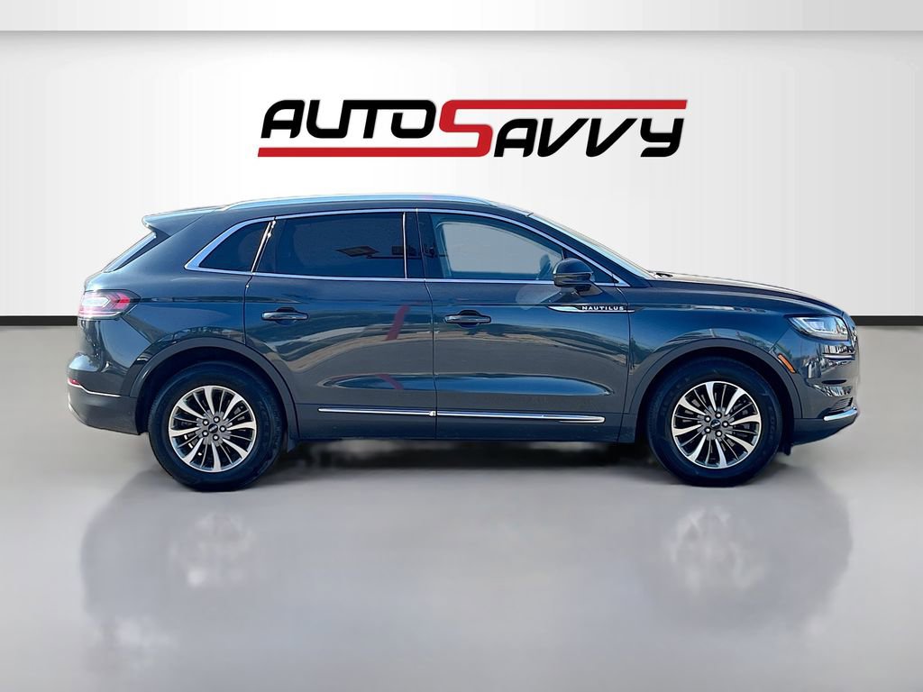 Used 2021 Lincoln Nautilus Reserve AWD/4WD image 8