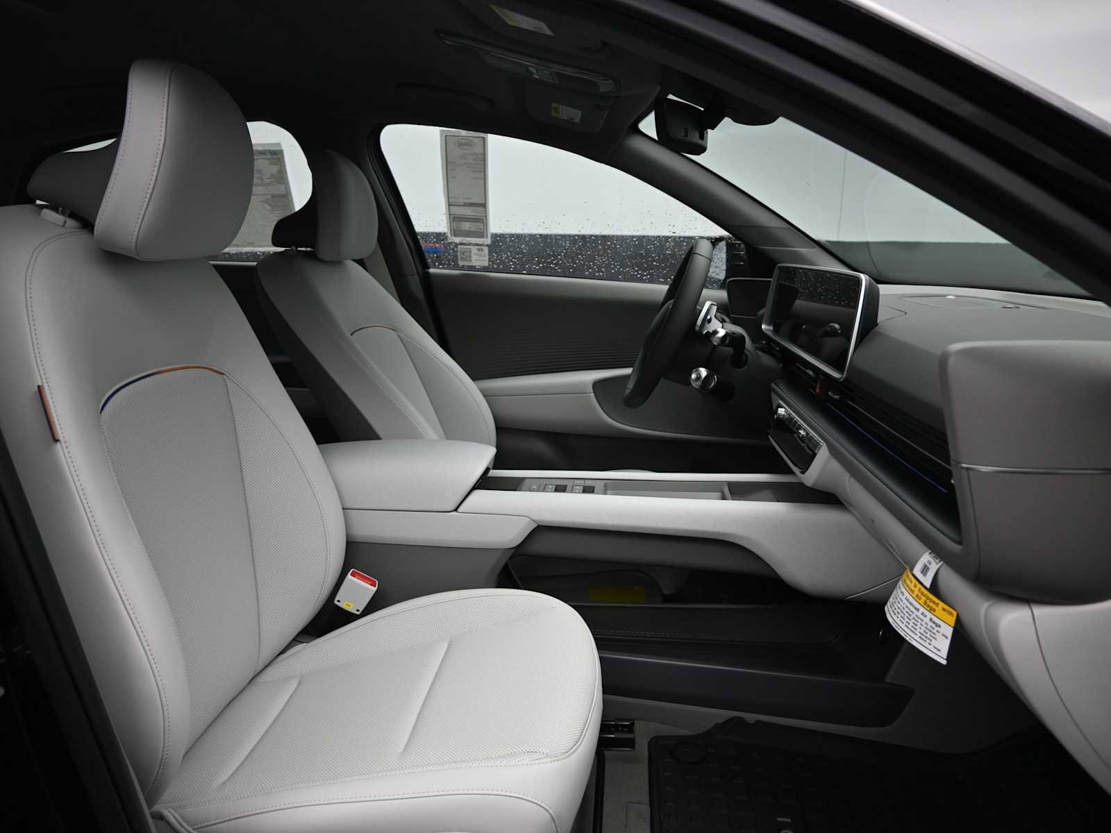 New 2024 Hyundai Ioniq 6 SEL image 11