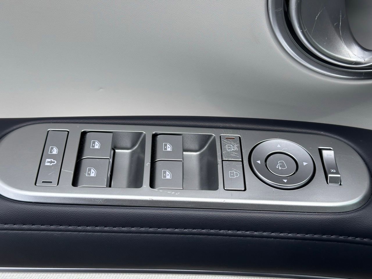 Used 2026 Hyundai Palisade Calligraphy image 27