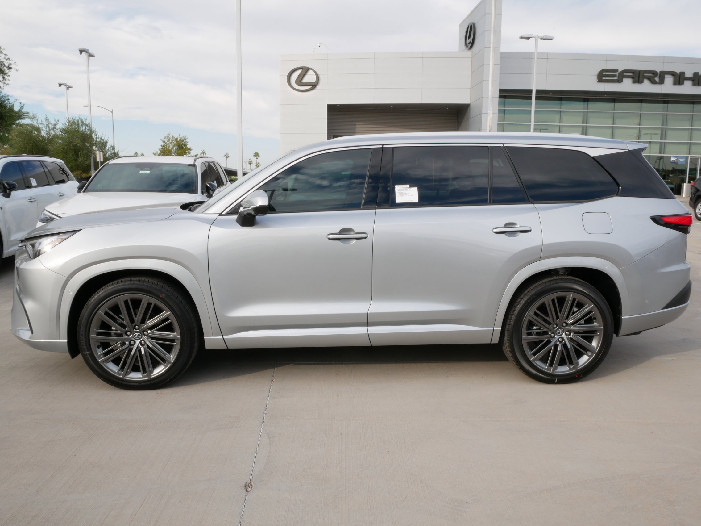 New 2026 Lexus TX 350 AWD image 3