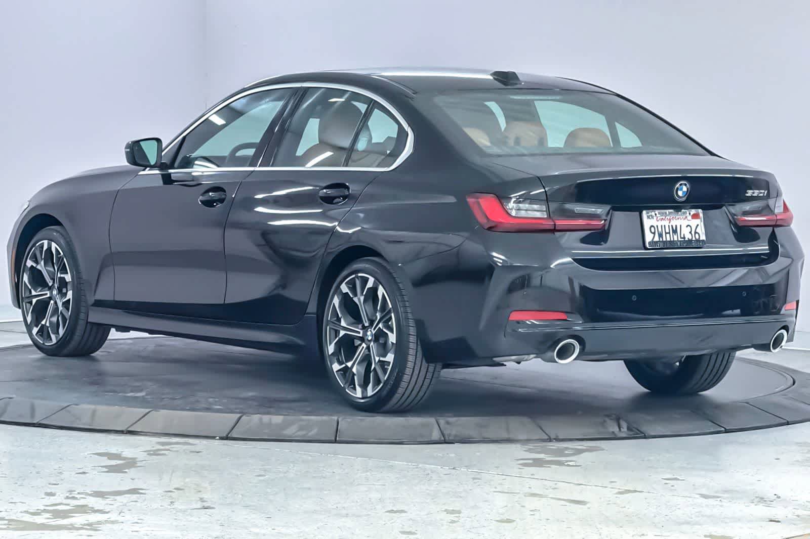 Used 2026 BMW 330i Sedan w/ Convenience Package RWD image 6