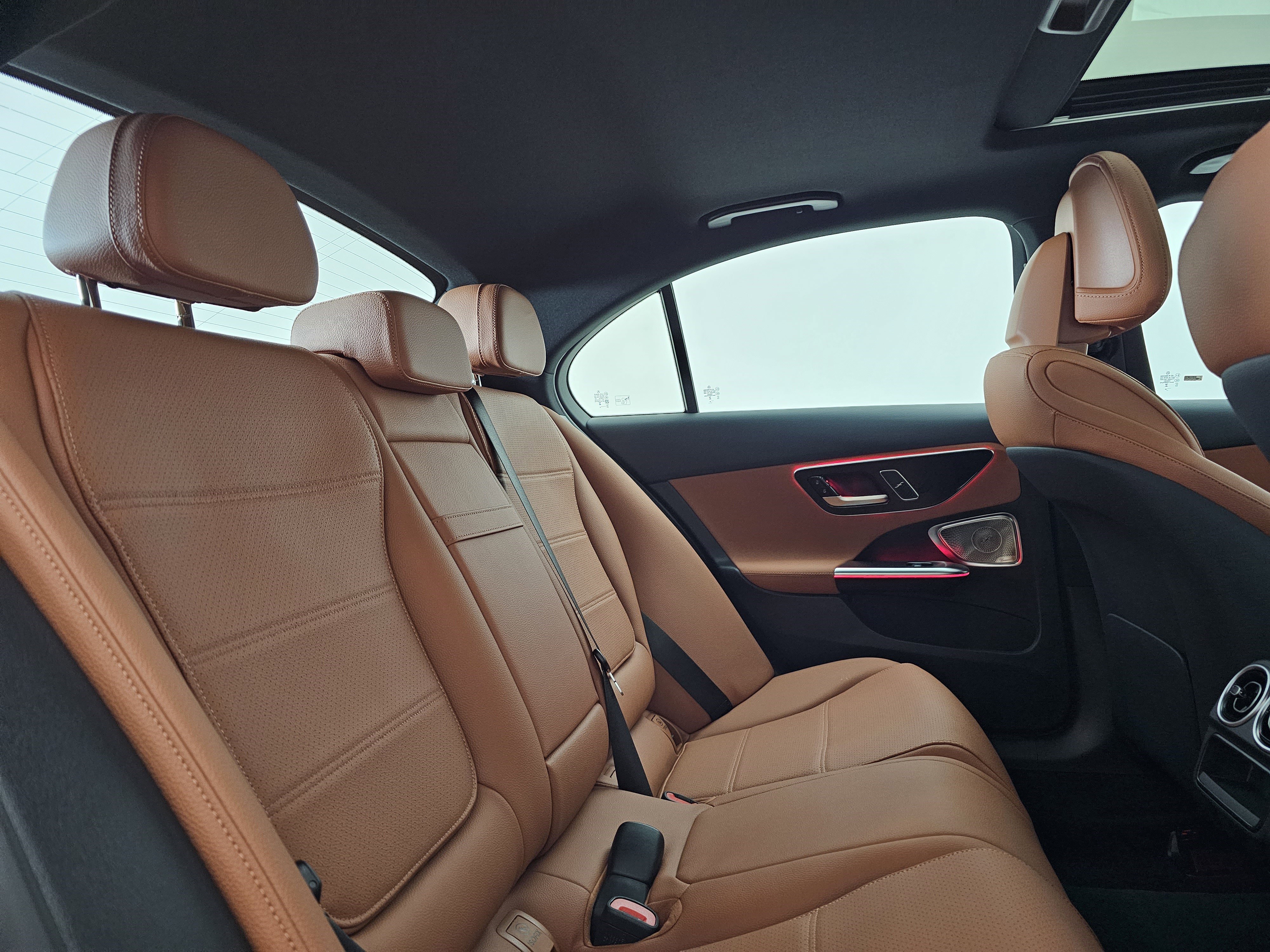 Certified 2025 Mercedes-Benz C 300 4MATIC Sedan image 27