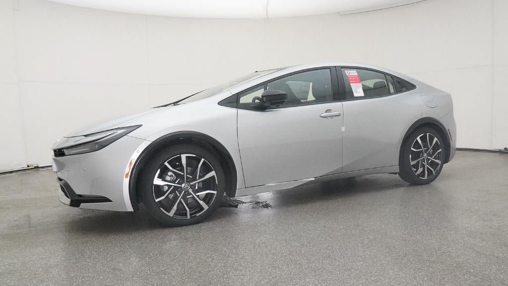 New 2026 Toyota Prius Plug-In Hybrid FWD image 40