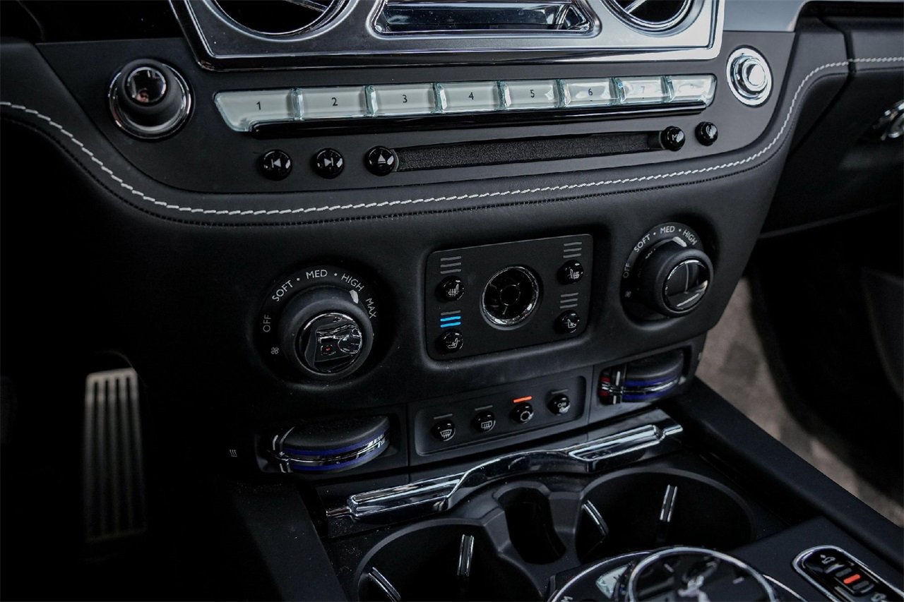 Certified 2020 Rolls-Royce Wraith image 27
