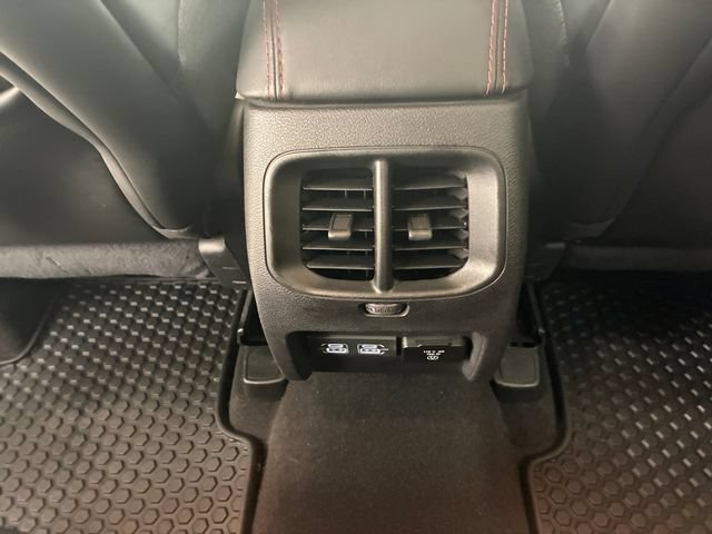 Used 2021 Jeep Cherokee Trailhawk w/ Comfort/Convenience Group AWD/4WD image 19