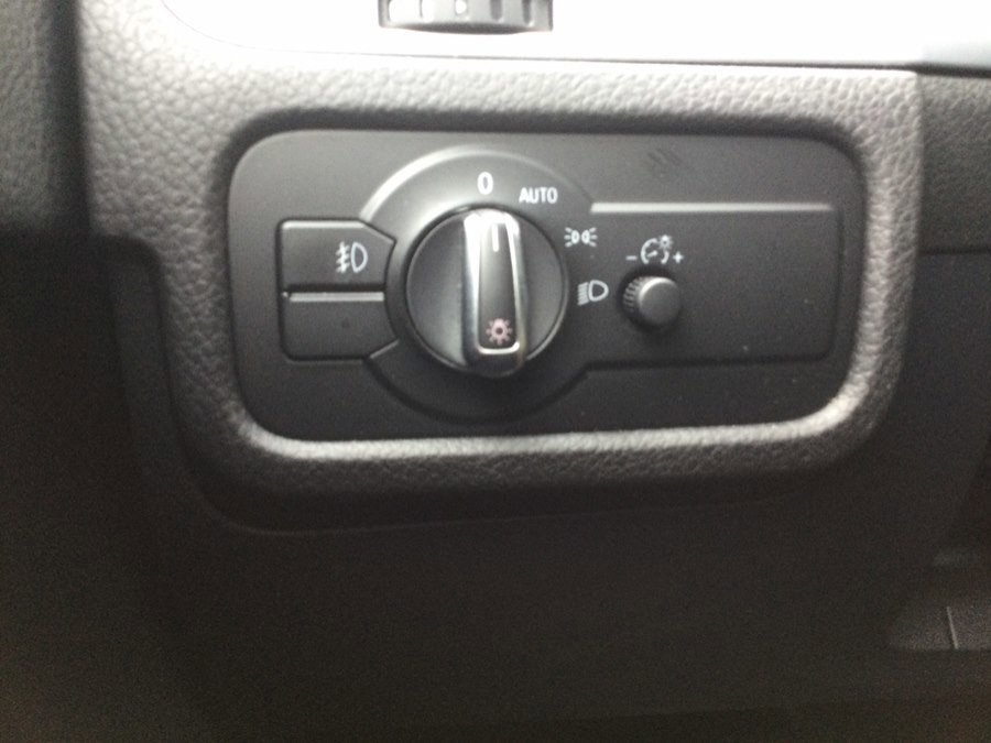 Used 2012 Volkswagen Touareg VR6 AWD/4WD image 37